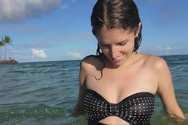 20 Photos Of Anna Kendrick S Transformation Through The Years