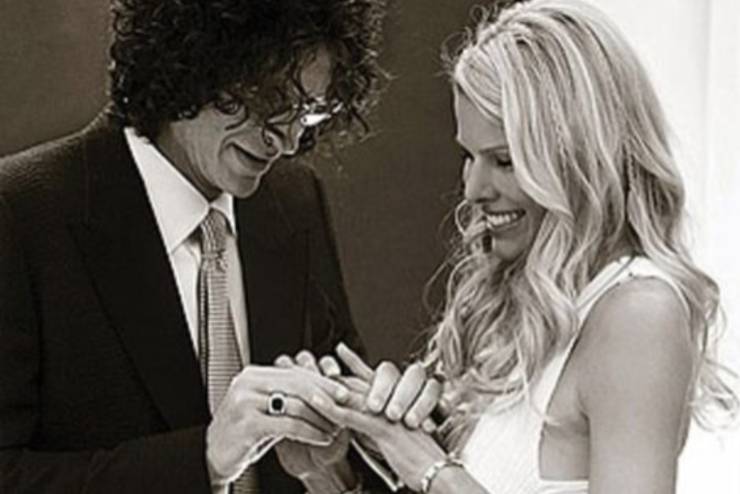 21 Surprising Facts About Howard Stern S Wife Beth Thethings