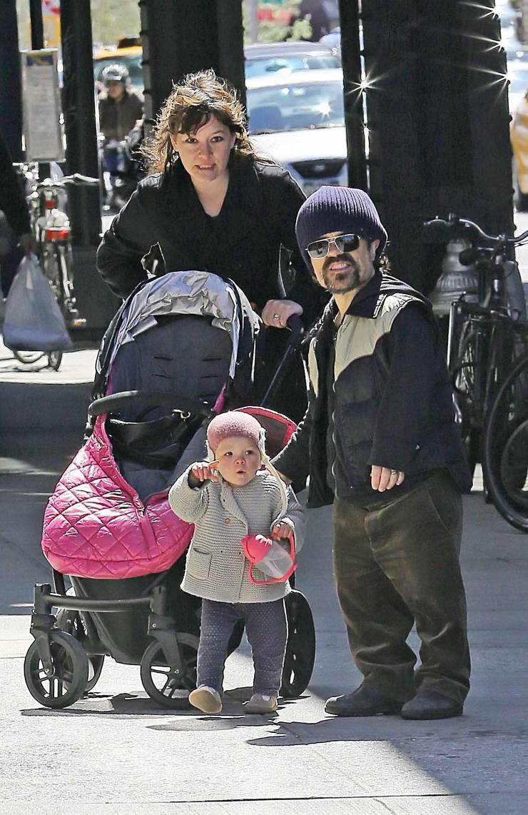 Get 20 Photos Of Peter Dinklage That Ll Make Game Of Thrones Fans Miss Him For iPhone Free Get Wallpaper 20 Photos Of Peter Dinklage That Ll Make Game Of Thrones Fans Miss Him Free