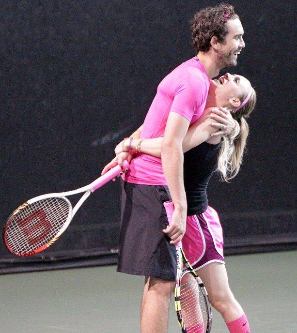 throwback-pda-with-sweeeting-e1578403752828.jpg (613×688)