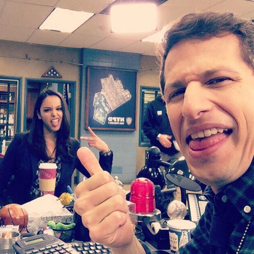Bts Pics From The Set Of Brooklyn Nine Nine Thethings