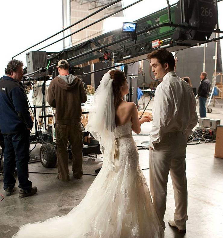 15 Behind The Scenes Pics That Make Us Miss Twilight Thethings
