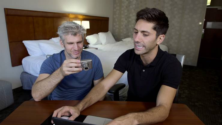 Nev y Max Joseph-filman-el-show-catfish