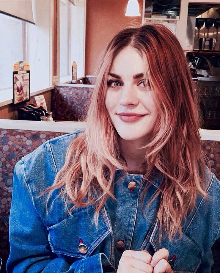 20 Surprising Facts About Frances Bean Kurt Cobain S Daughter