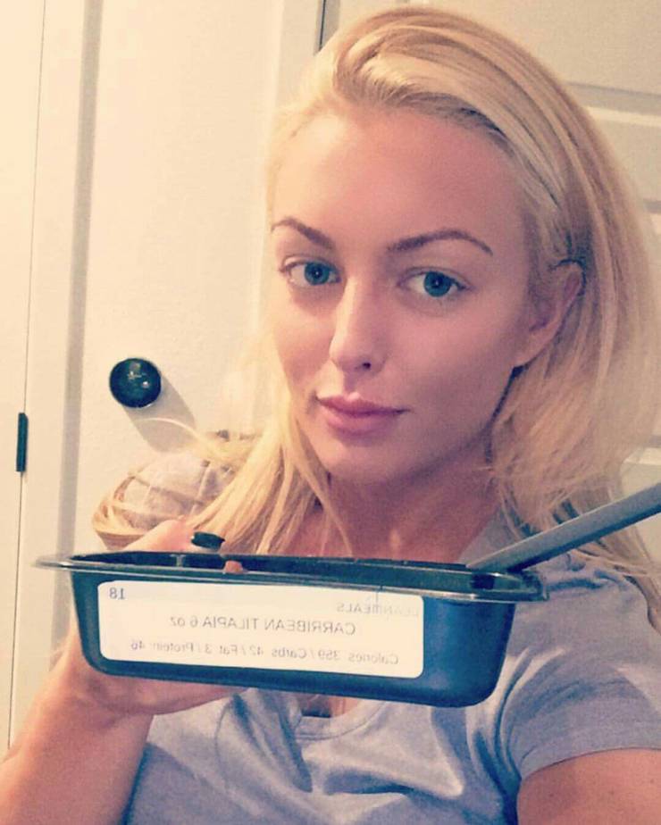 Lana No Makeup Selfie Wwe | Saubhaya Makeup