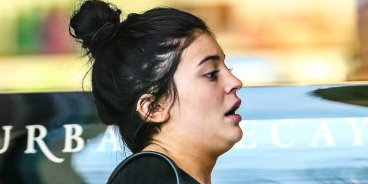 18 Pictures Of Kendall And Kylie Jenner With No Makeup On 18 Pictures Of Kendall And Kylie Jenner With No Makeup On