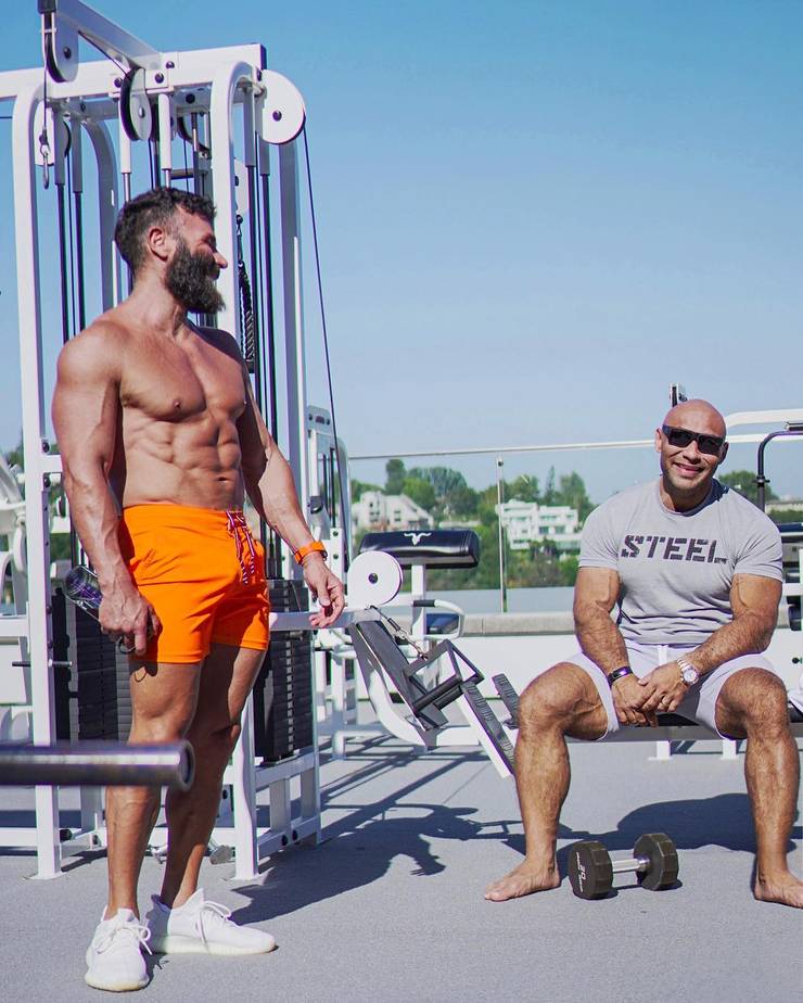 13 Photos Of Dan Bilzerian Staying In Shape Thethings You only get one body so you gotta take care of it the best you can. dan bilzerian staying in shape