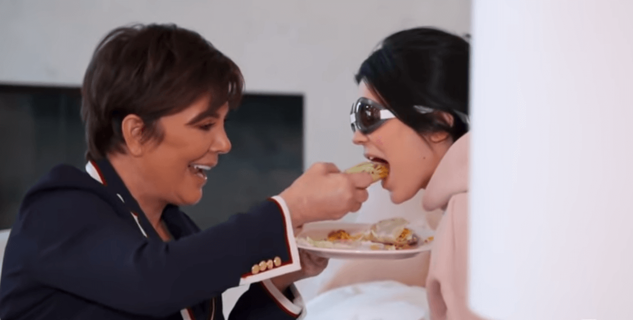 A Peek Into Upcoming Tv Episodes Kylie Jenner Rings A Bell To Summon Kris Jenner After Eye Surgery