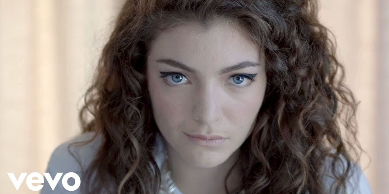 10 Things Fans Didn T Know About Lorde Thethings