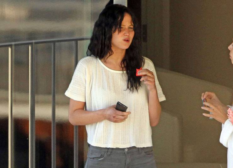 This Is What Jennifer Lawrence Looks Like Without Makeup