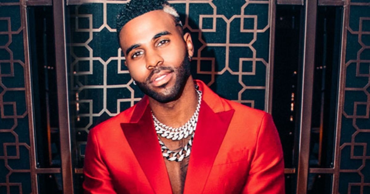 Jason Derulo Dropped Over 1 000 On These Roses For Valentine s Day